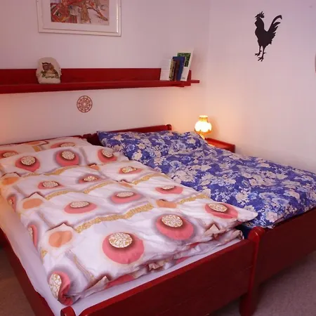 Wohnung Im Casa Scorsella Falera